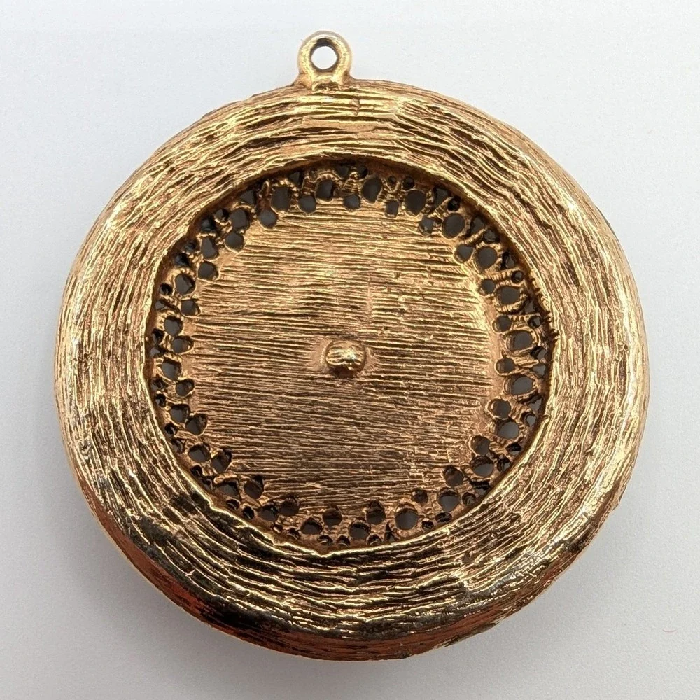 Vintage Gold‎ Tone Round Medallion Faux Pearl Filigree Statement Pendant Charm